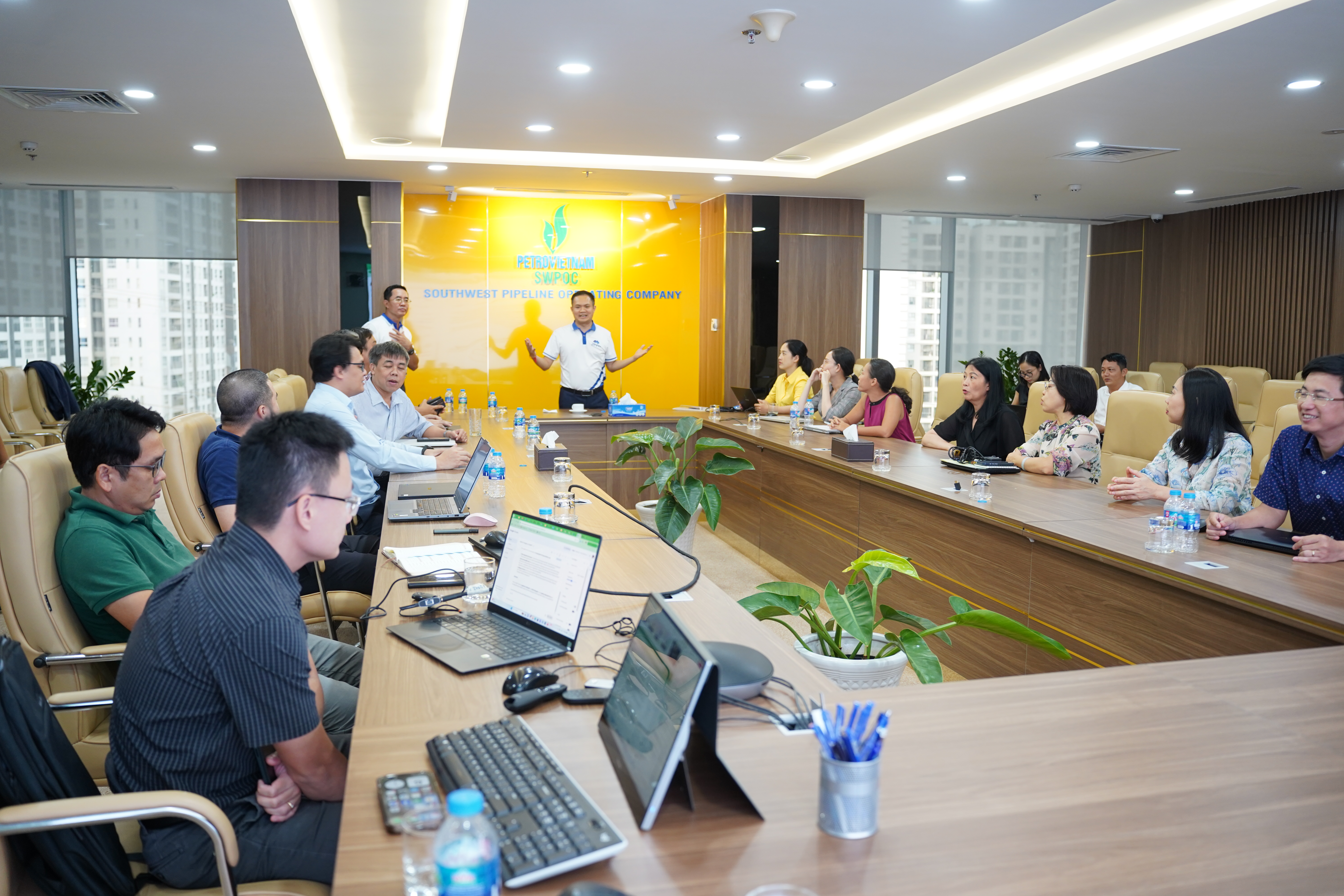 Ưu điểm nổi bật: Cá nhân hóa & tối ưu theo ngành