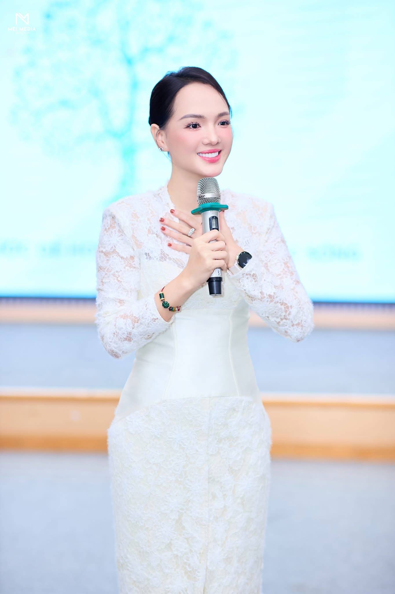 NGUYỆT TRƯƠNG &ndash; NGƯỜI GIEO MẦM B&Igrave;NH AN GIỮA NHỮNG T&Acirc;M HỒN ĐANG "B&Atilde;O TỐ"