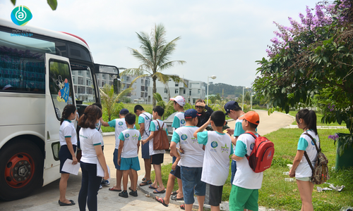 Các bé được trải nghiệm các hoạt động của Trại hè