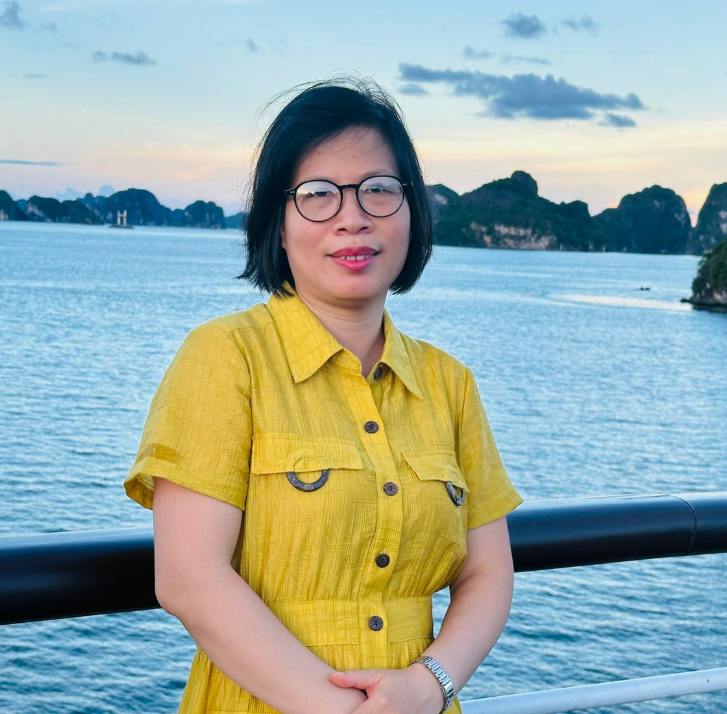 TS. Lê Thị Minh Nguyệt