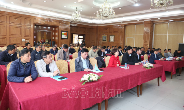 Tập huấn ứng dụng chuyển đổi số trên sàn thương mại điện tử và một số điểm mới của Luật HTX năm 2023