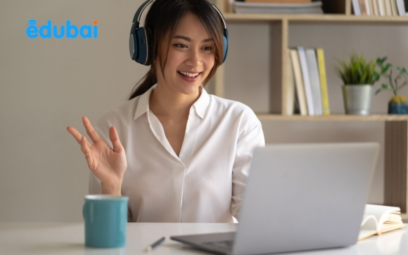 Học nghề online giúp người học linh hoạt thời gian, tiết kiệm chi phí và tiếp cận nội dung hiện đại