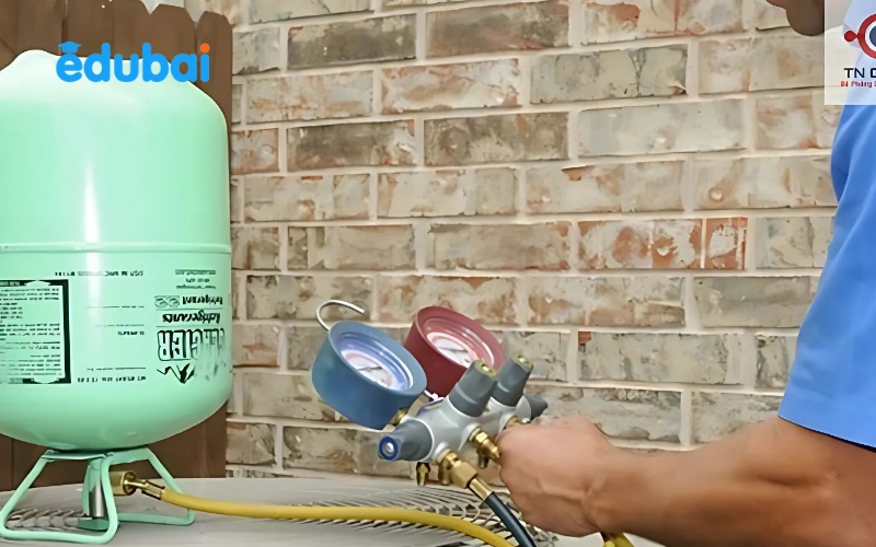 Trước khi bắt tay vào công việc nạp gas, bạn cần biết ga R22 nạp bao nhiêu psi để máy lạnh hoạt động hiệu quả
