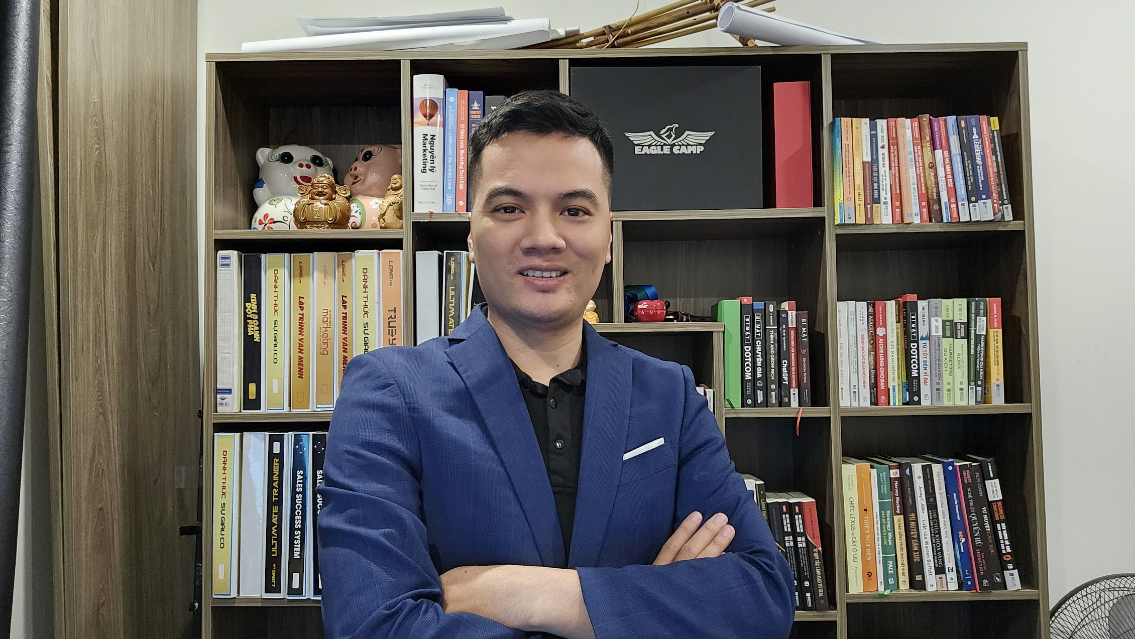 Lê Bá Tùng Academy